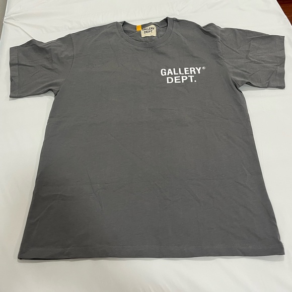 gallery dept. shirt - Picture 1 of 2